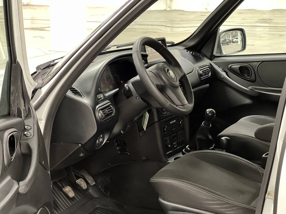 Купить Lada (ВАЗ) Niva с пробегом. Фото: #15