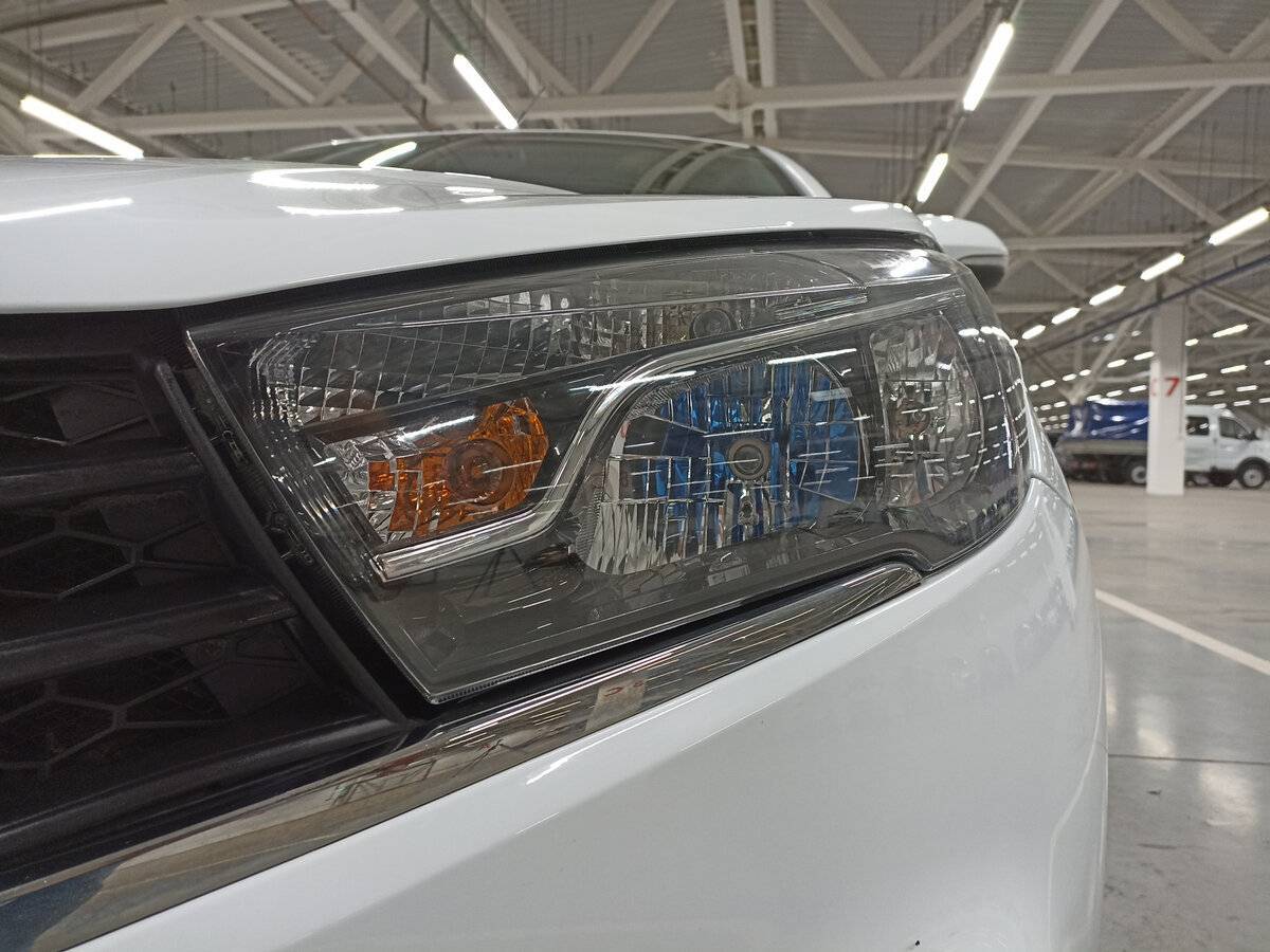 Купить Lada (ВАЗ) Vesta с пробегом. Фото: #16