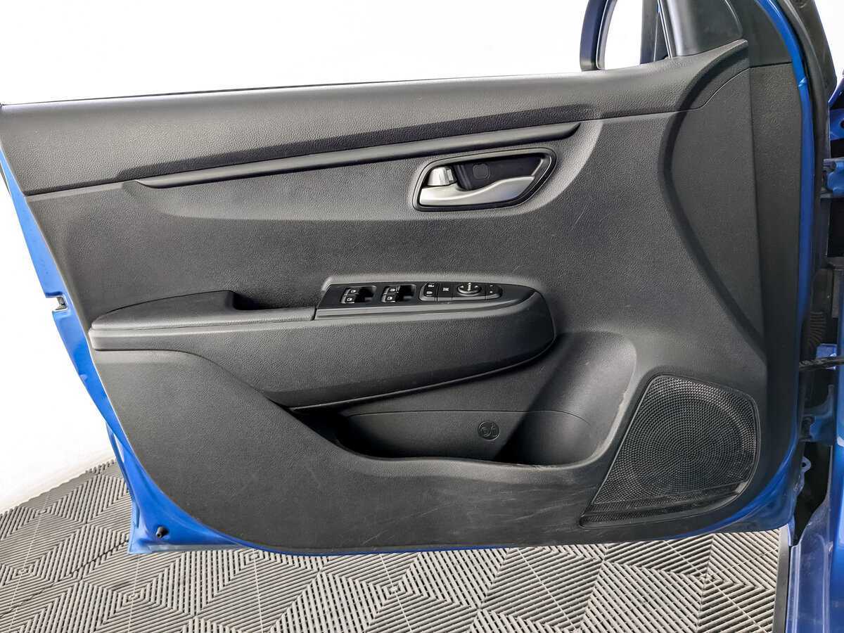Купить Kia Rio с пробегом. Фото: #16