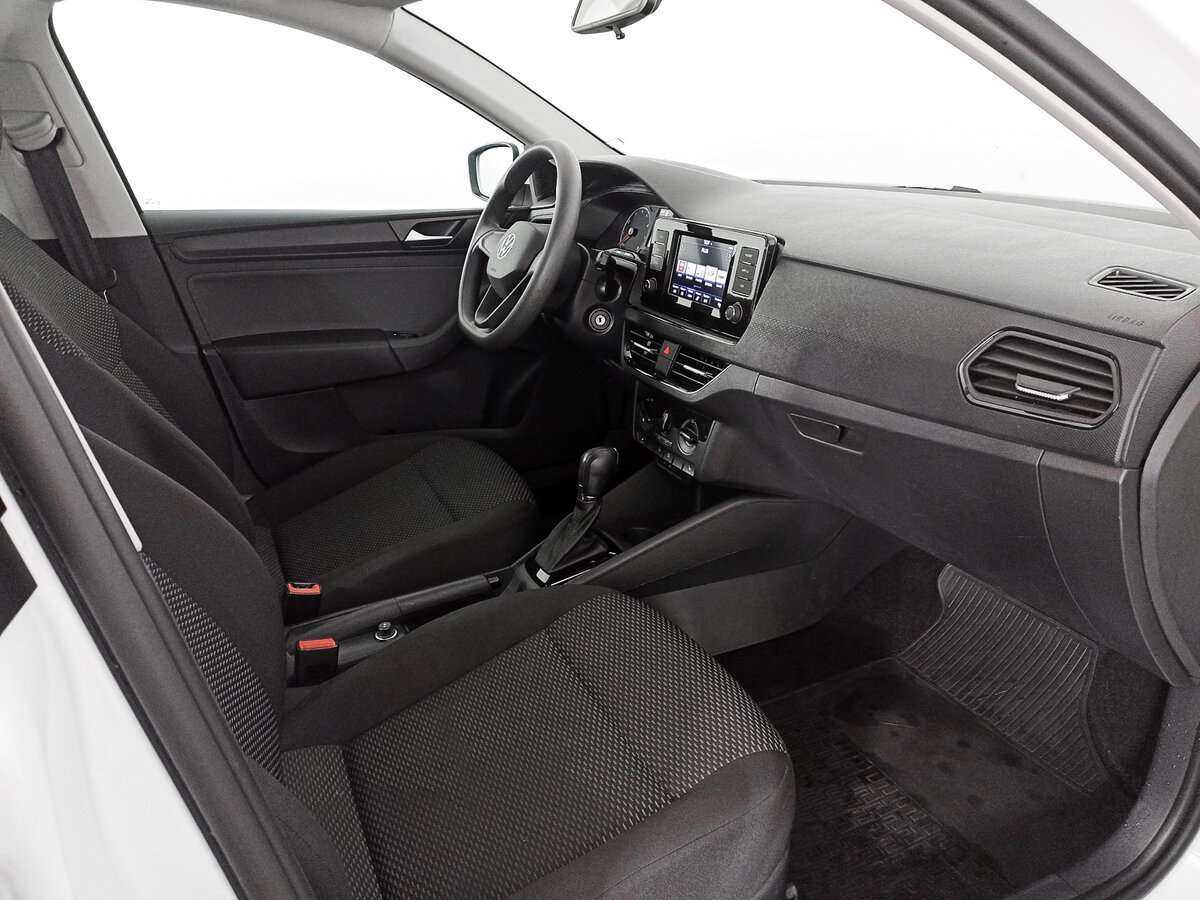 Купить Volkswagen Polo с пробегом. Фото: #8