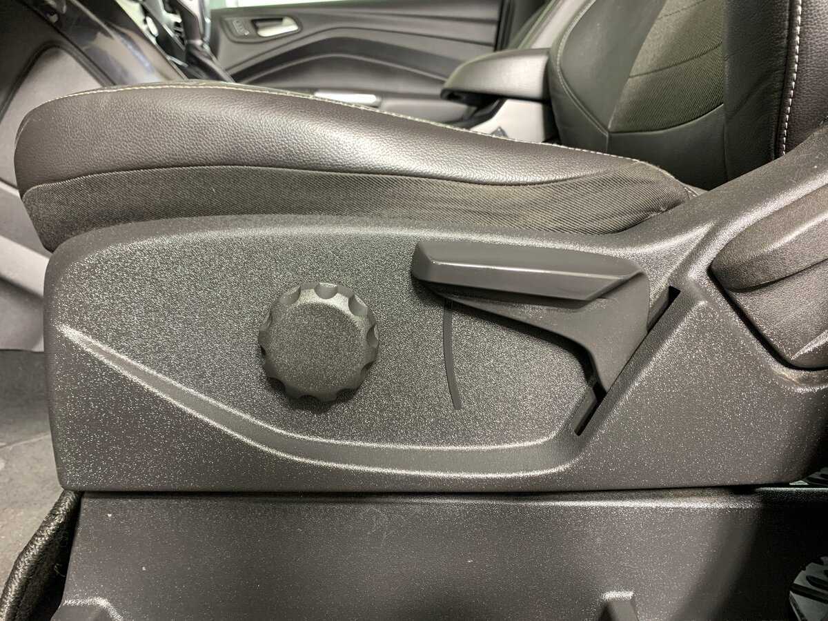 Купить Ford Kuga с пробегом. Фото: #15