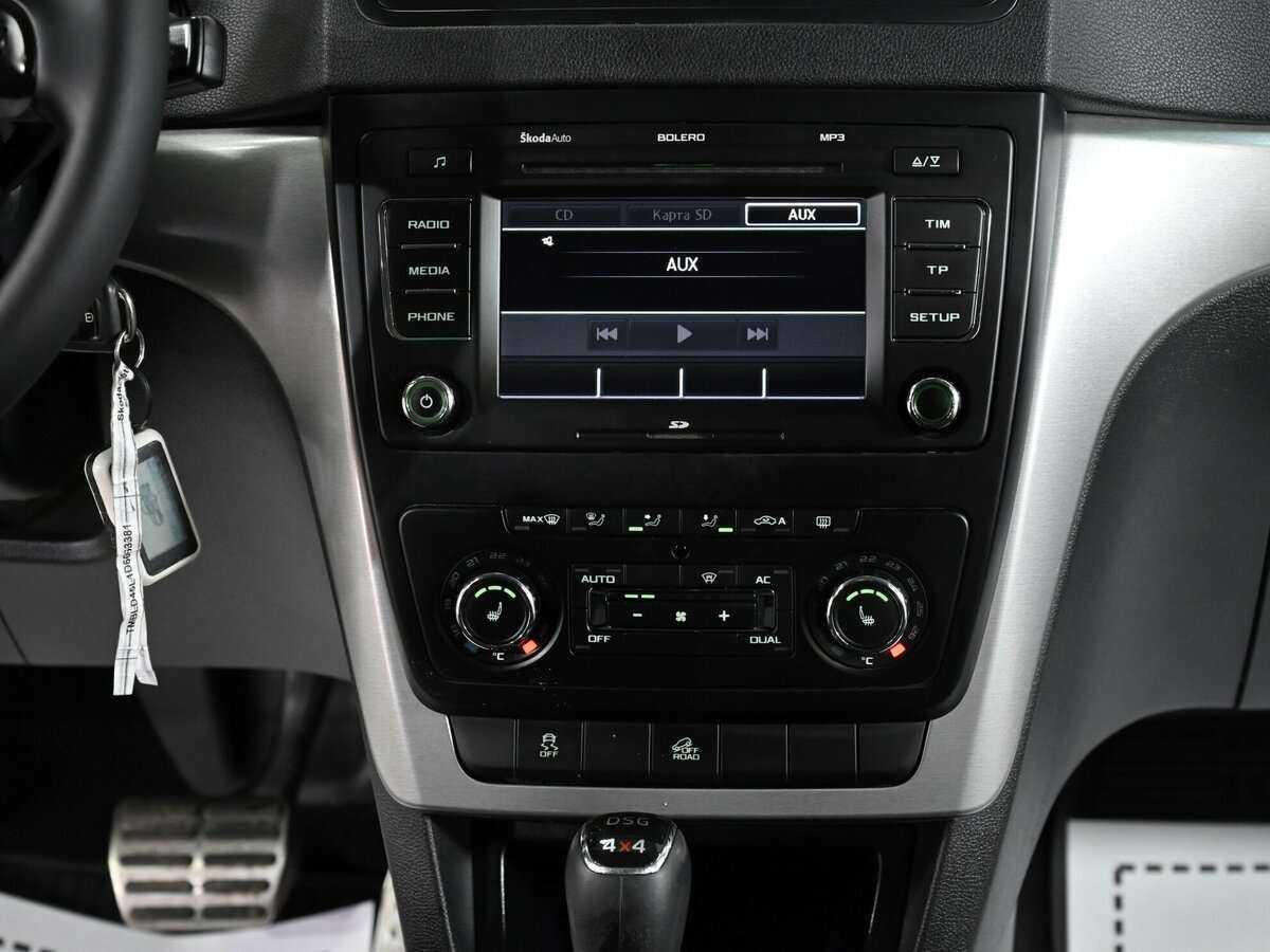 Купить Skoda Yeti с пробегом. Фото: #9