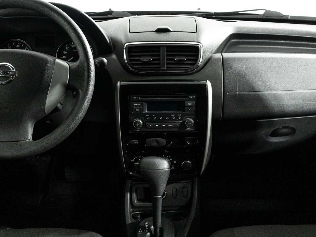 Купить Nissan Terrano с пробегом. Фото: #13