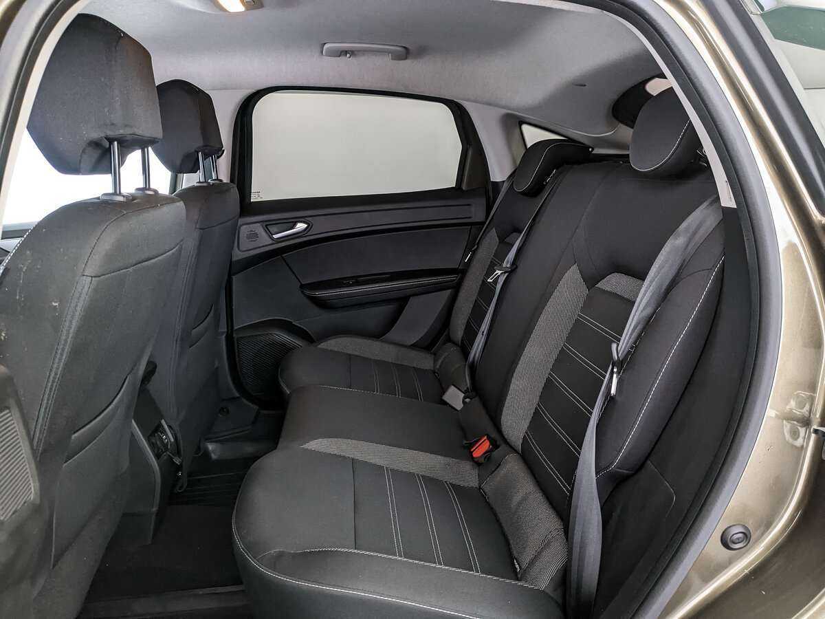 Купить Renault Arkana с пробегом. Фото: #13