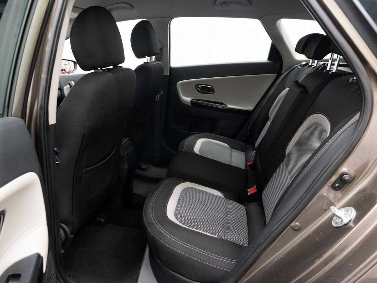 Купить Kia Ceed с пробегом. Фото: #8
