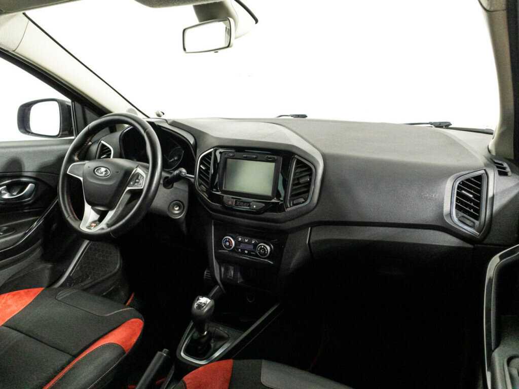 Купить Lada (ВАЗ) XRAY с пробегом. Фото: #8