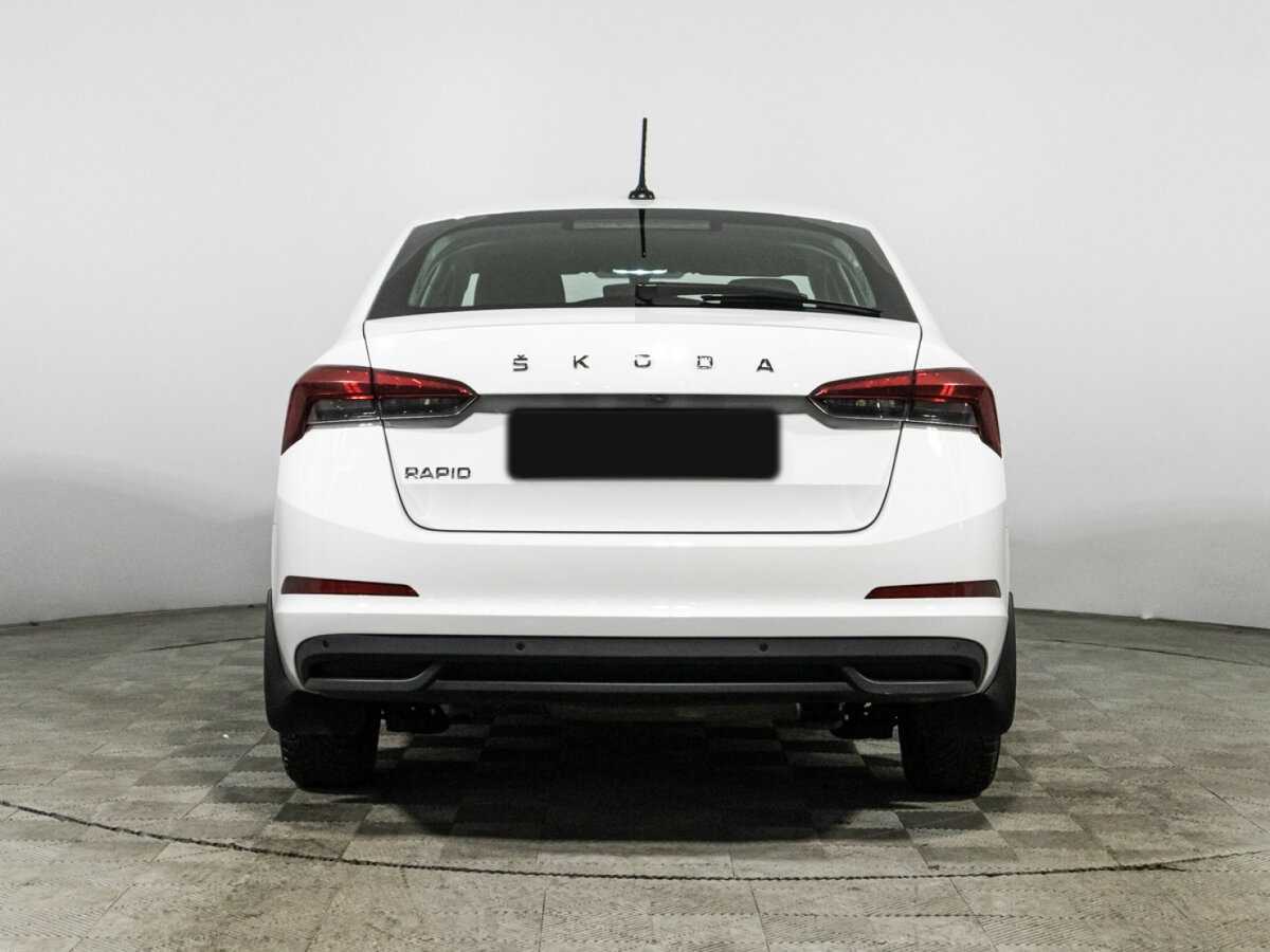 Купить Skoda Rapid с пробегом. Фото: #5
