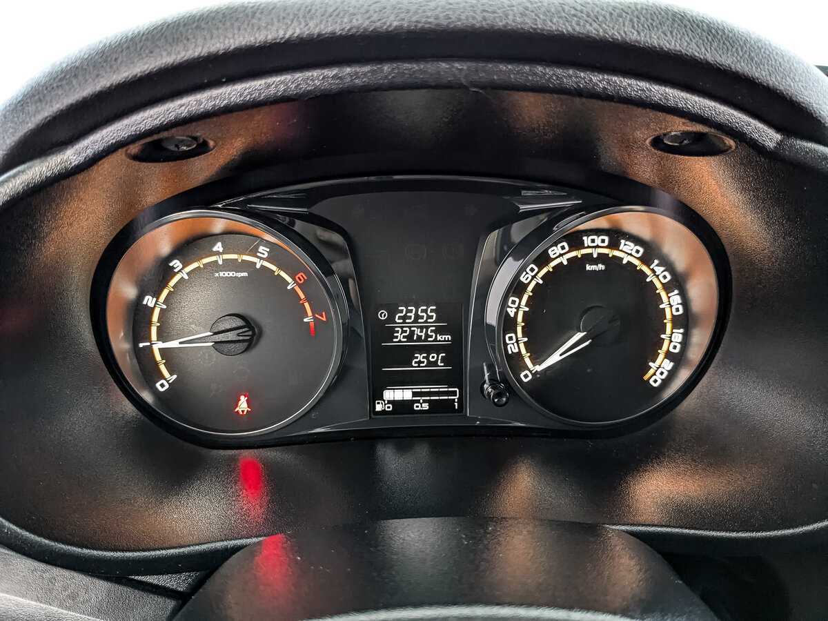 Купить Lada (ВАЗ) Granta с пробегом. Фото: #11