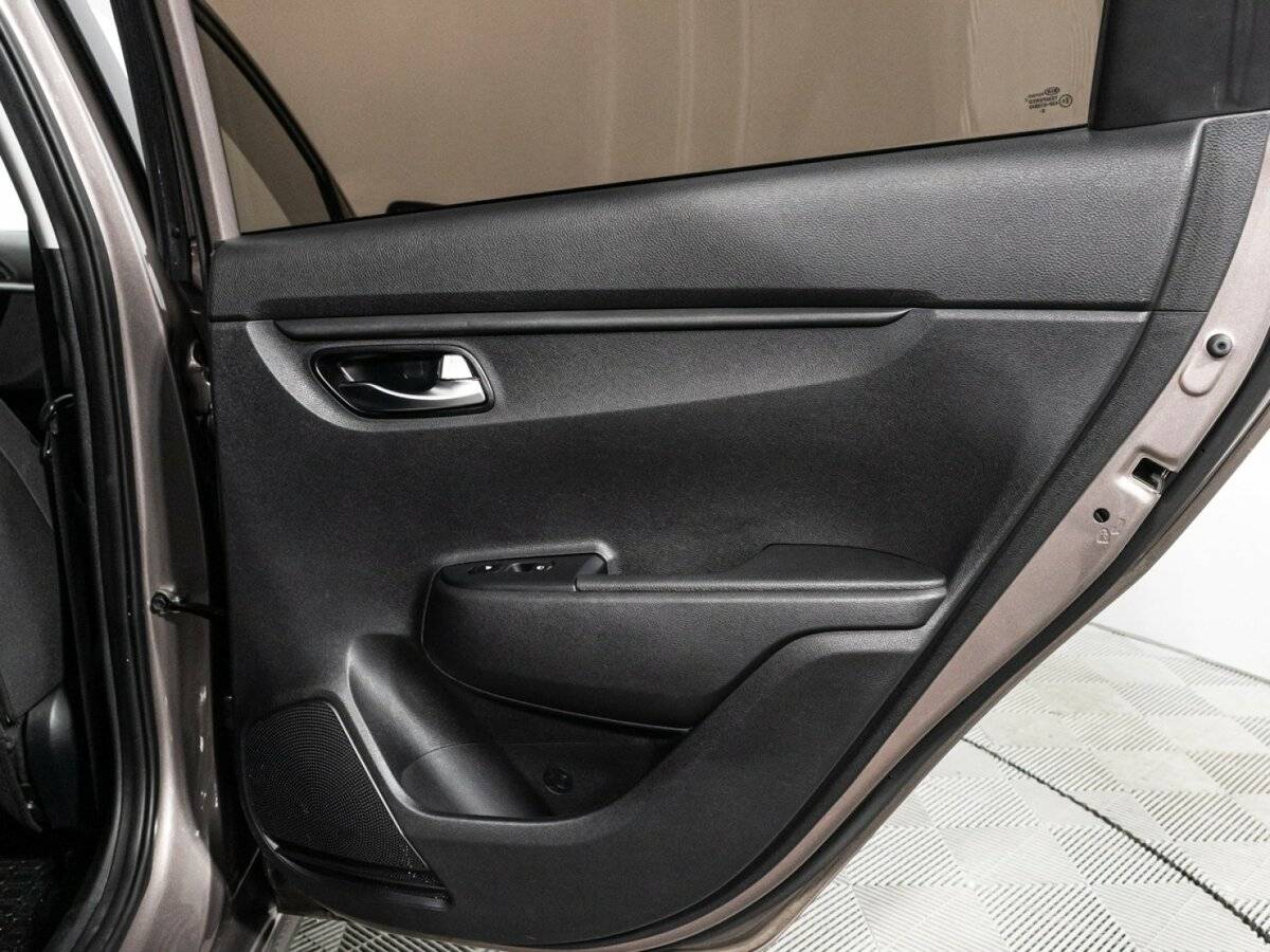 Купить Kia Rio с пробегом. Фото: #26