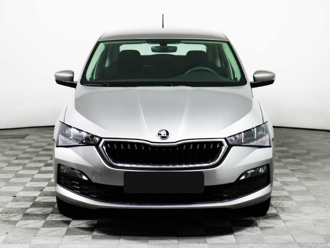 Купить Skoda Rapid с пробегом. Фото: #1