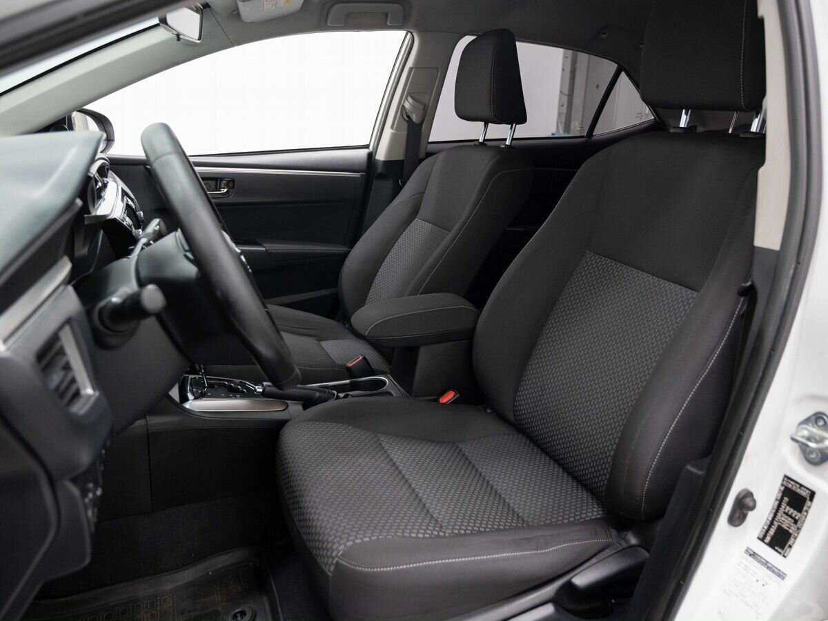 Купить Toyota Corolla с пробегом. Фото: #9