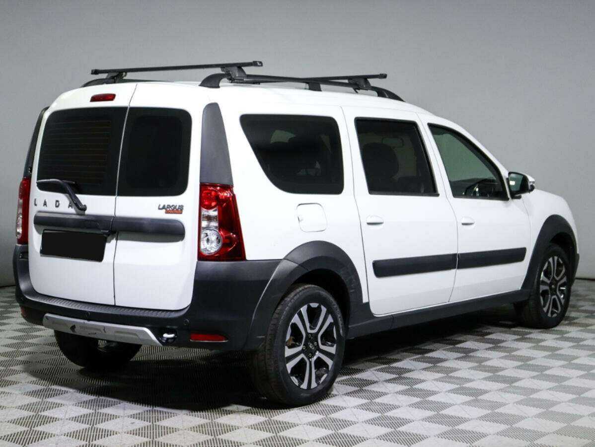 Купить Lada (ВАЗ) Largus с пробегом. Фото: #3