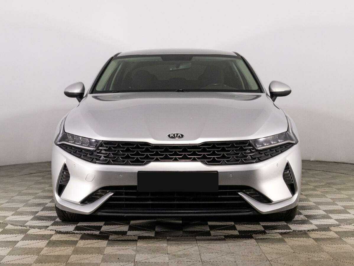 Купить Kia K5 с пробегом. Фото: #1