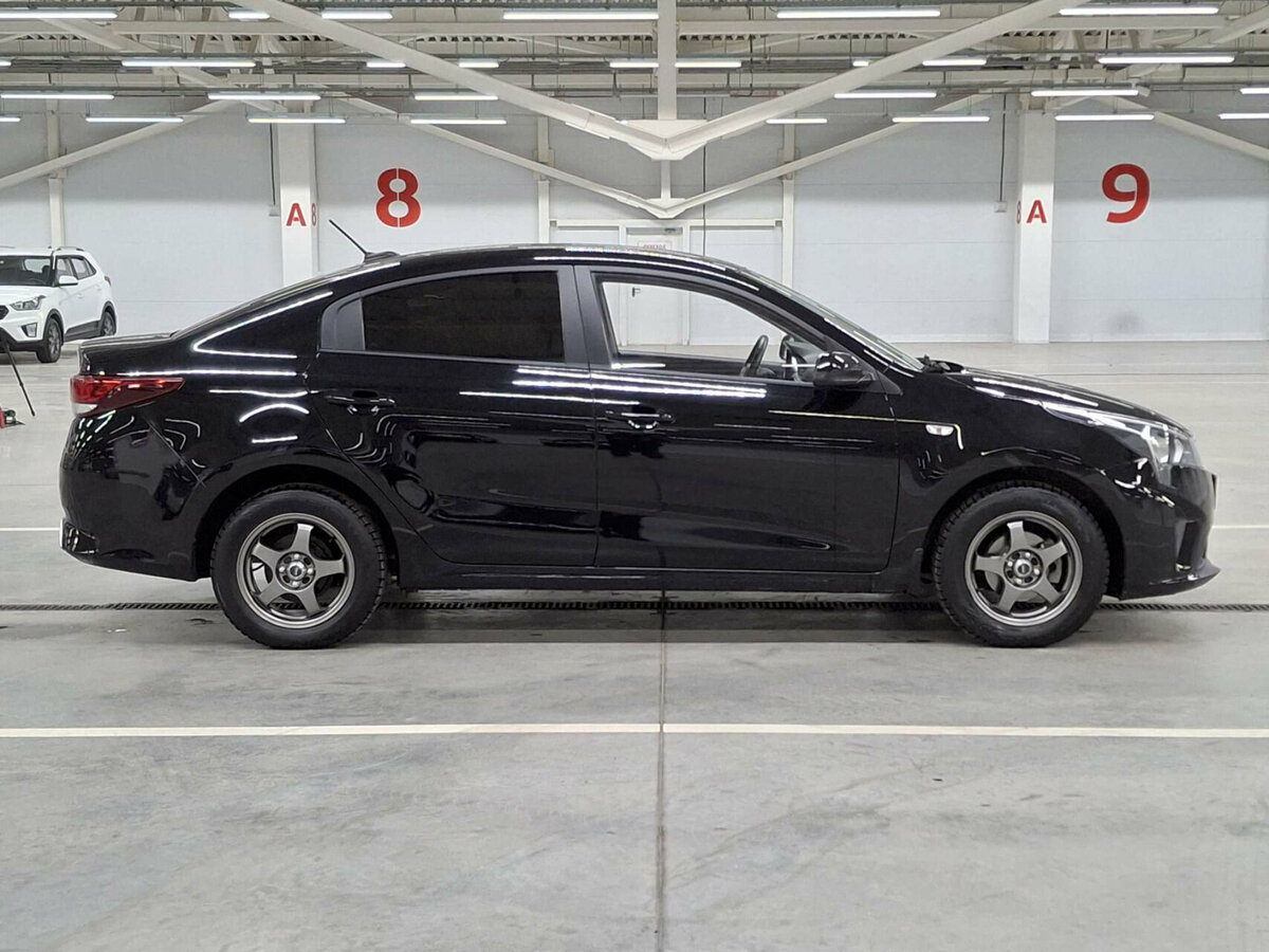 Купить Kia Rio с пробегом. Фото: #3