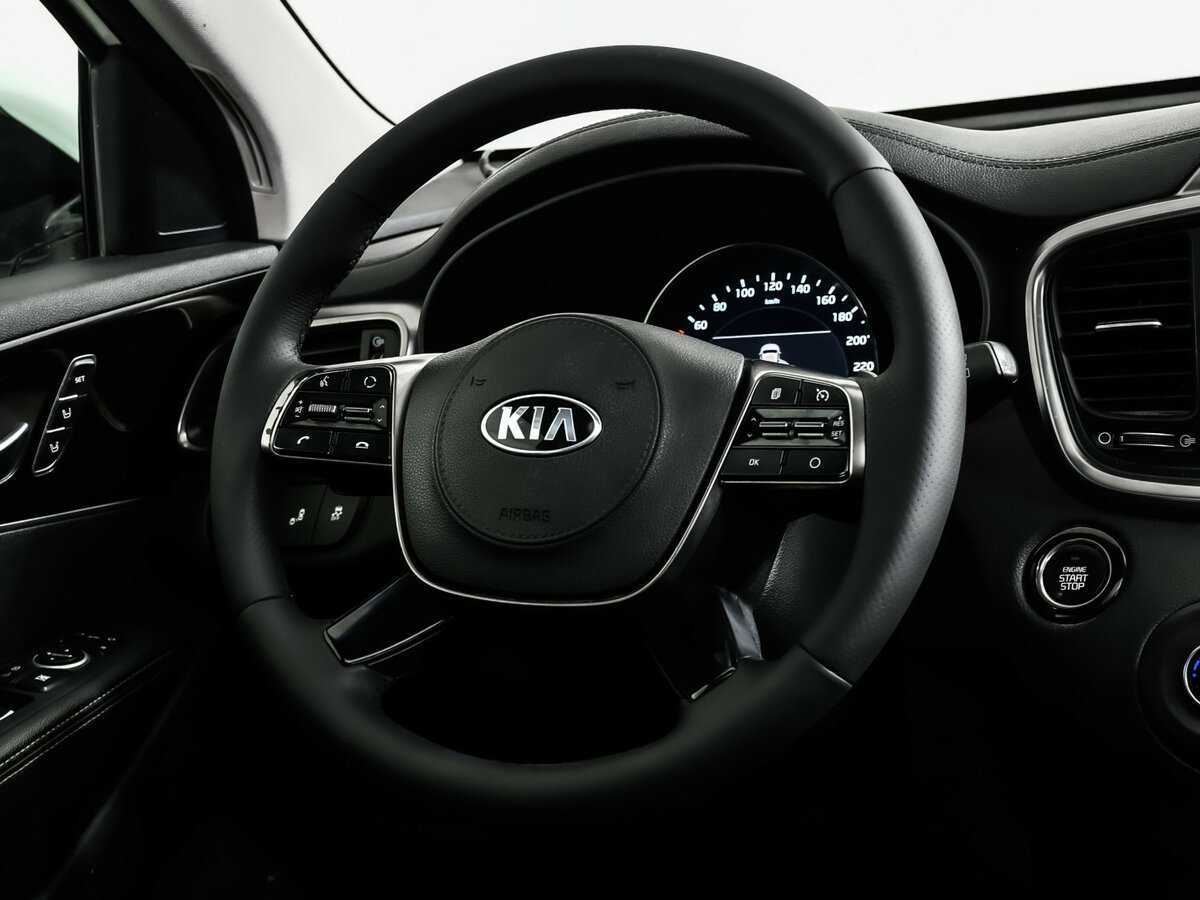Купить Kia Sorento с пробегом. Фото: #11
