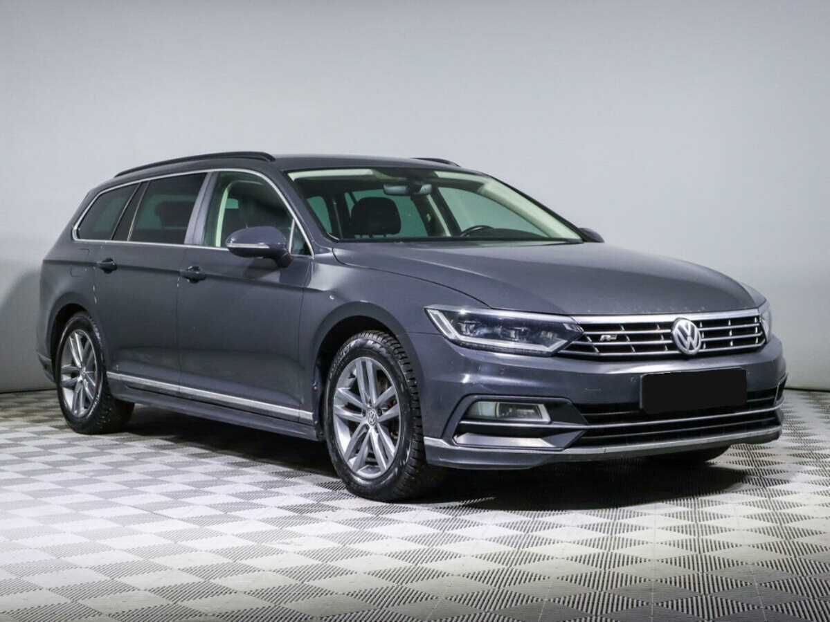 Купить Volkswagen Passat с пробегом. Фото: #2