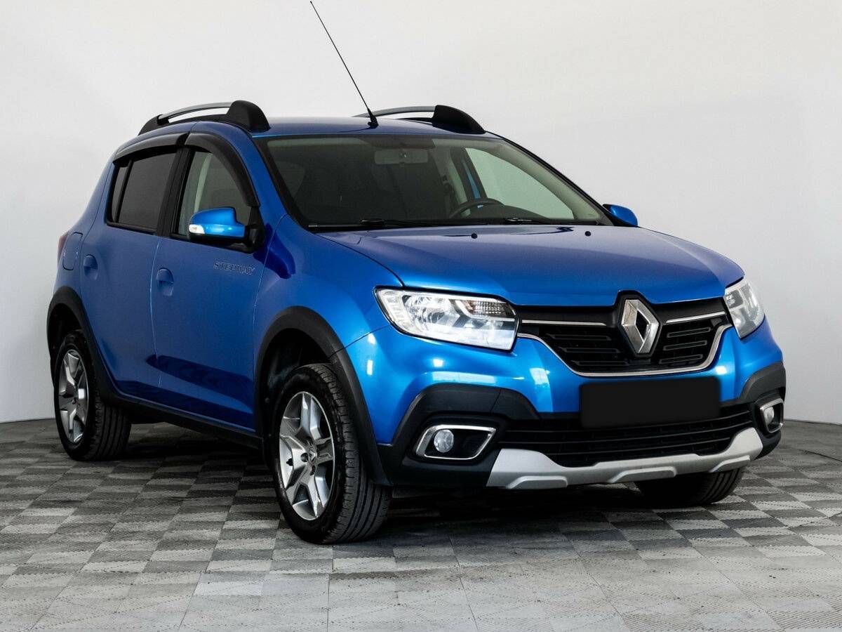 Купить Renault Sandero с пробегом. Фото: #2