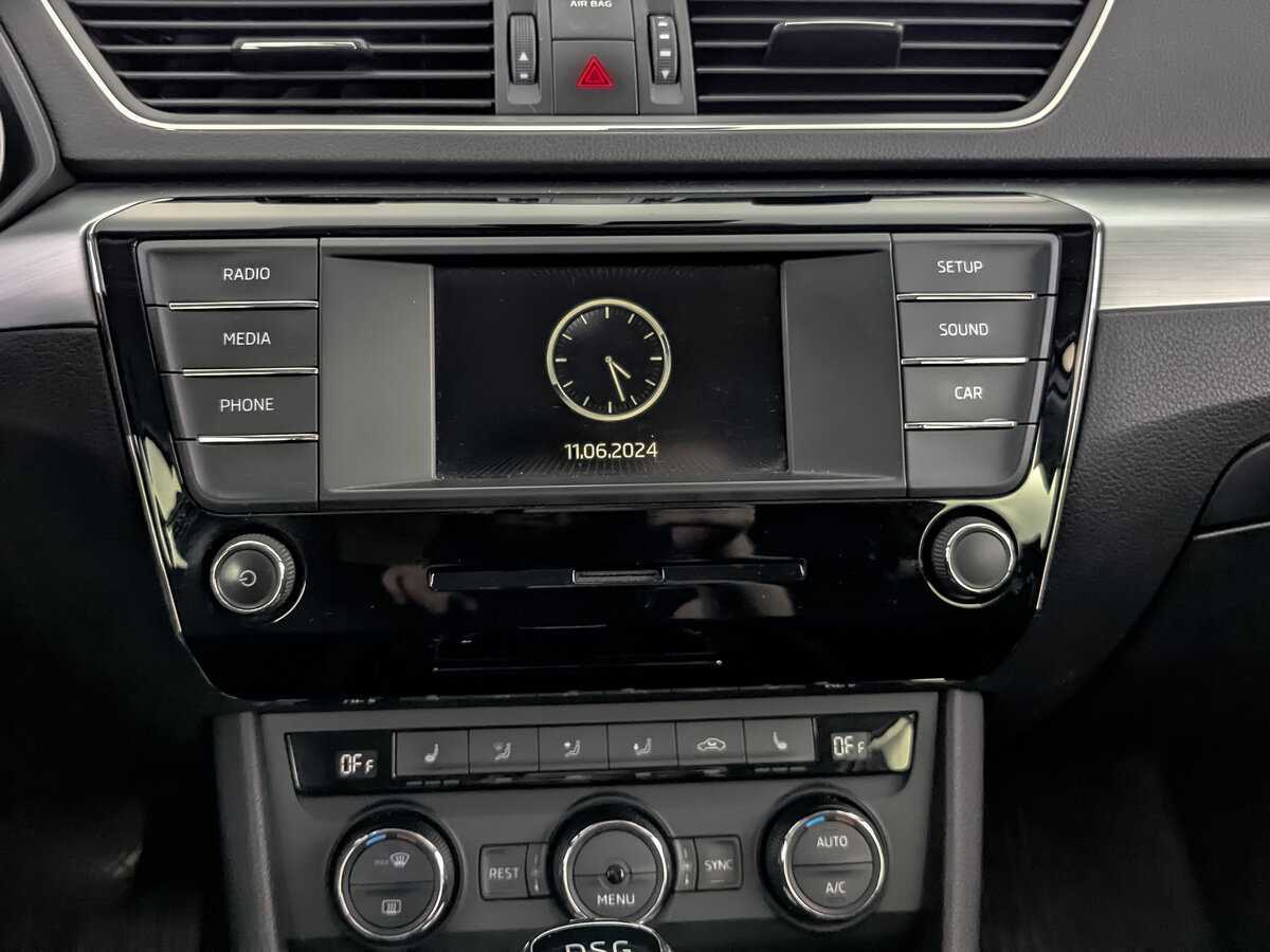 Купить Skoda Superb с пробегом. Фото: #11