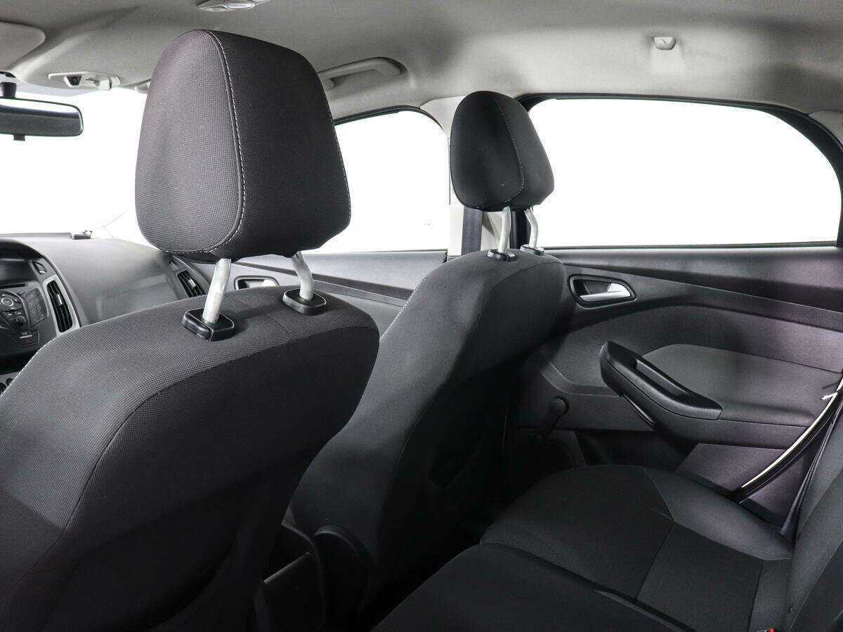 Купить Ford Focus с пробегом. Фото: #10