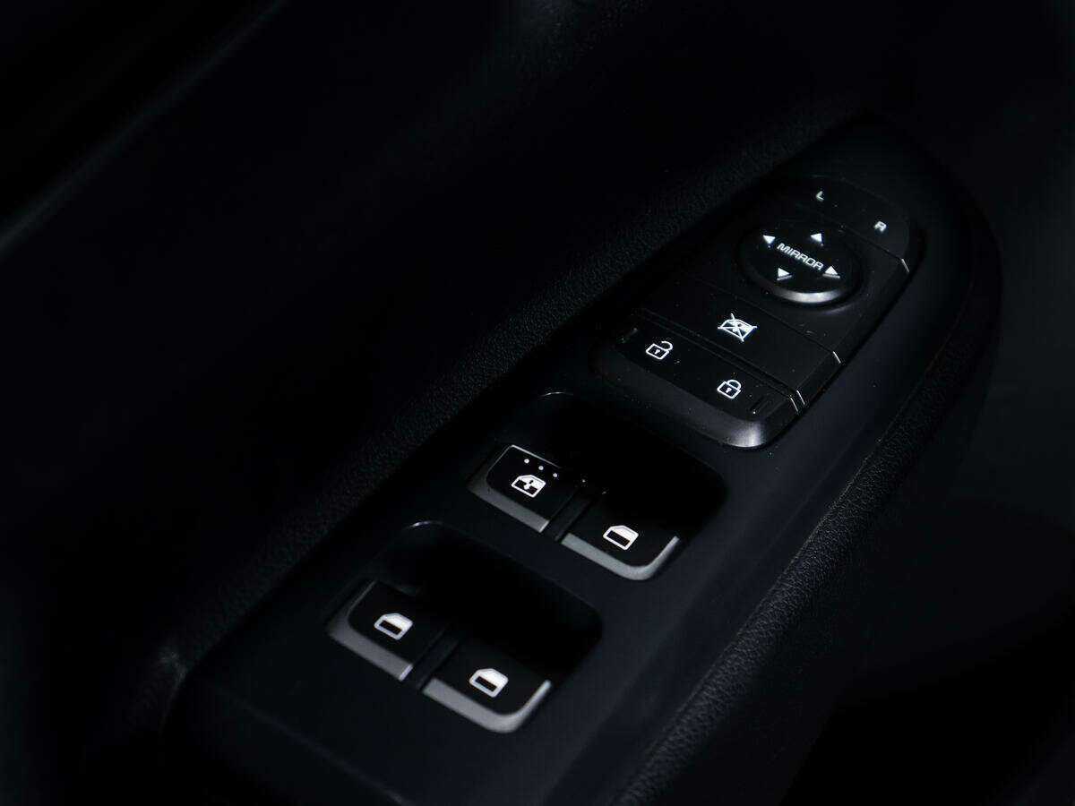 Купить Kia Rio с пробегом. Фото: #15