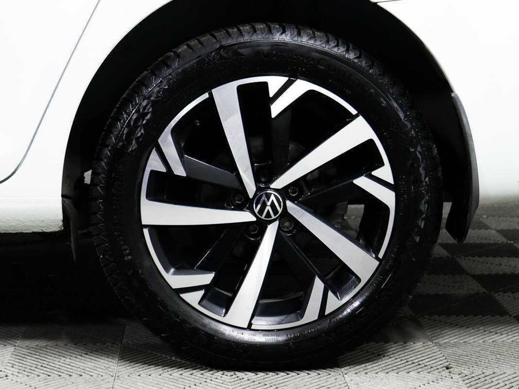 Купить Volkswagen Polo с пробегом. Фото: #13