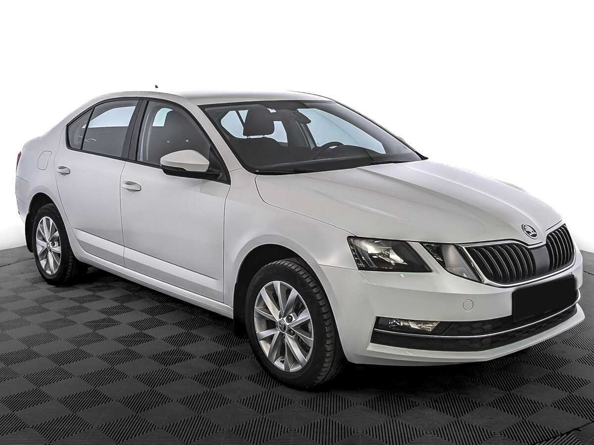 Купить Skoda Octavia с пробегом. Фото: #2
