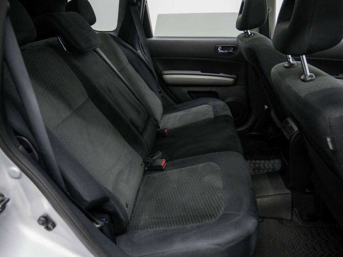Купить Nissan X-Trail с пробегом. Фото: #9