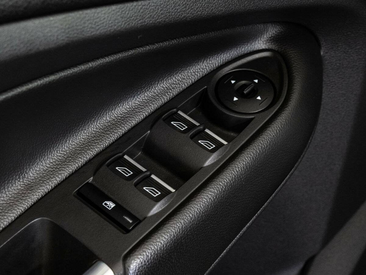 Купить Ford Kuga с пробегом. Фото: #17