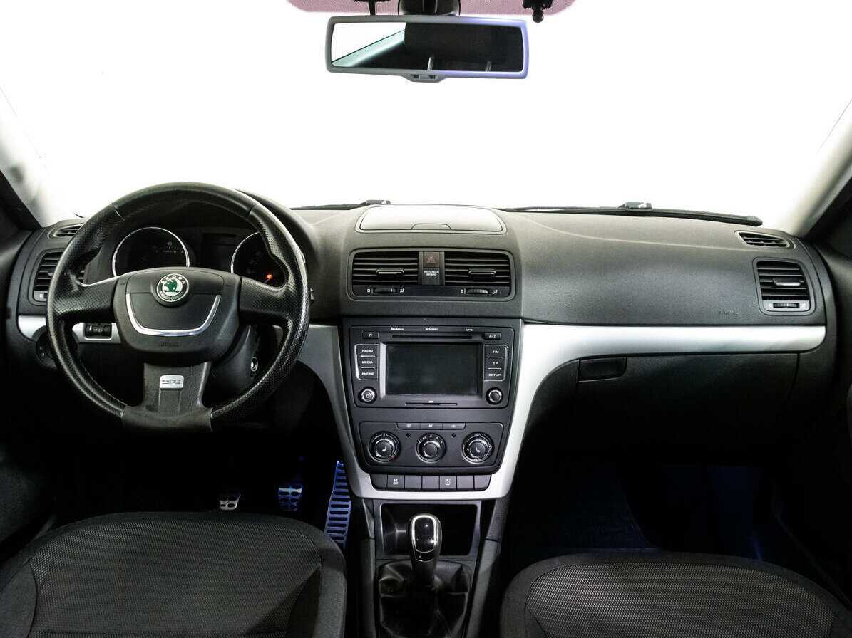 Купить Skoda Yeti с пробегом. Фото: #6