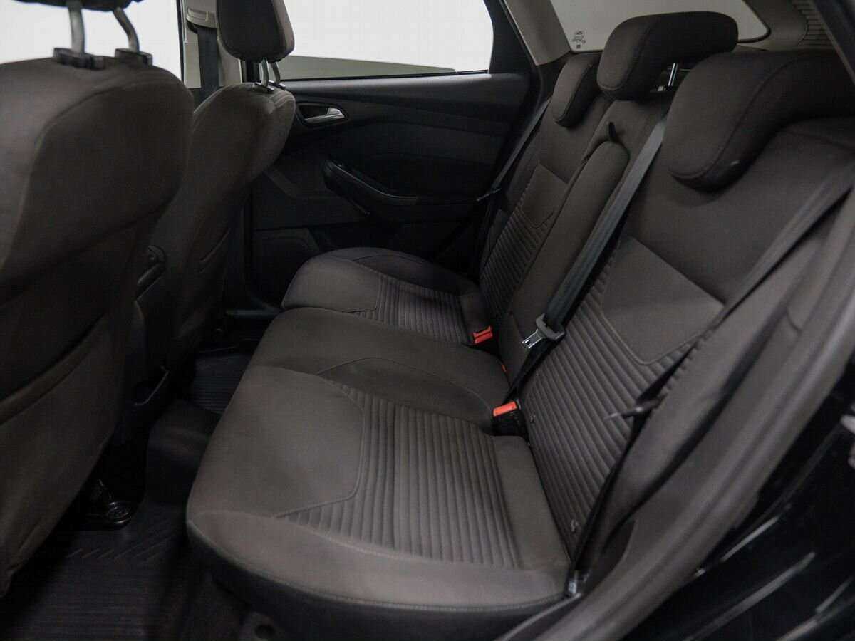 Купить Ford Focus с пробегом. Фото: #13
