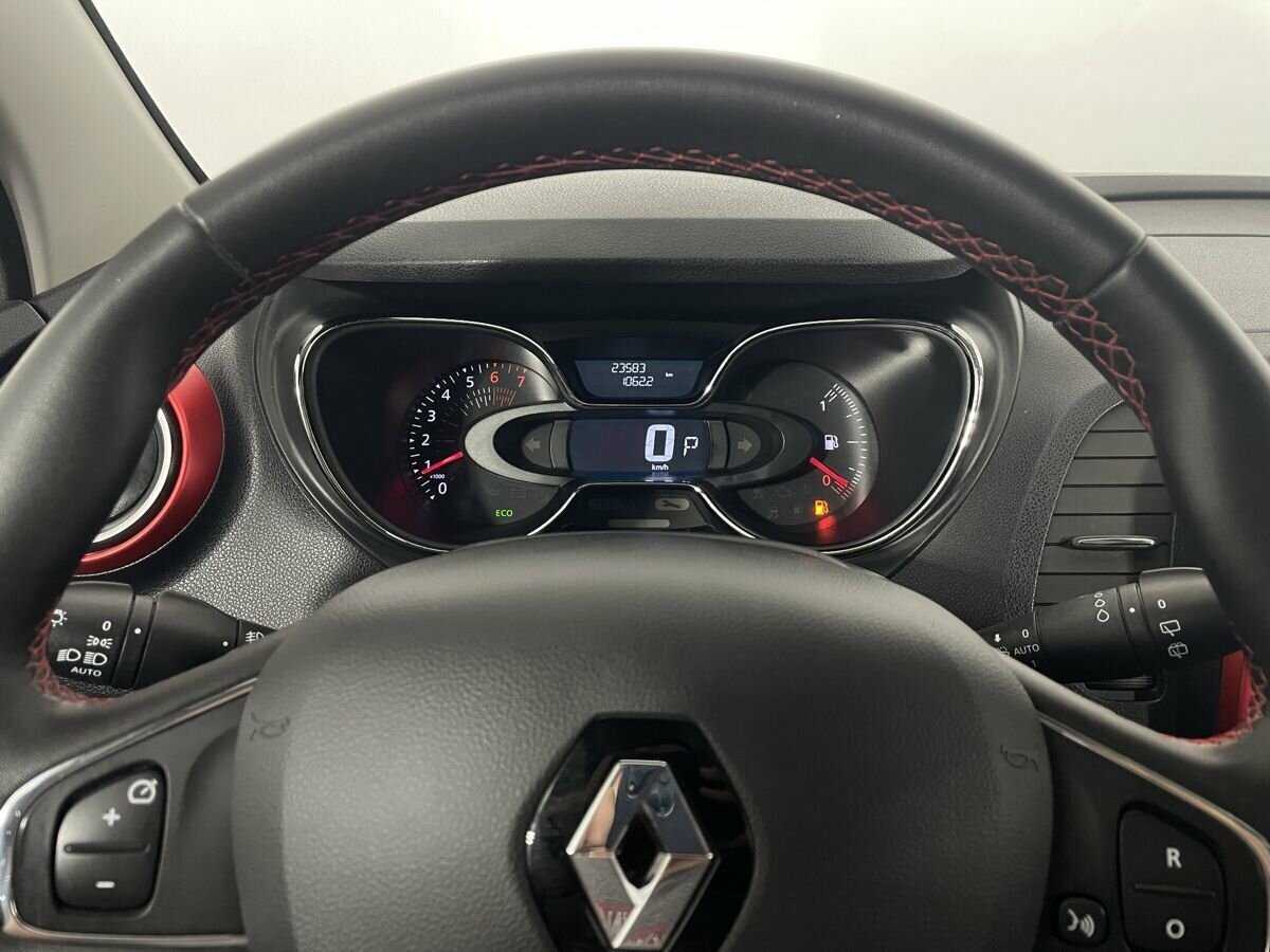 Купить Renault Kaptur с пробегом. Фото: #10