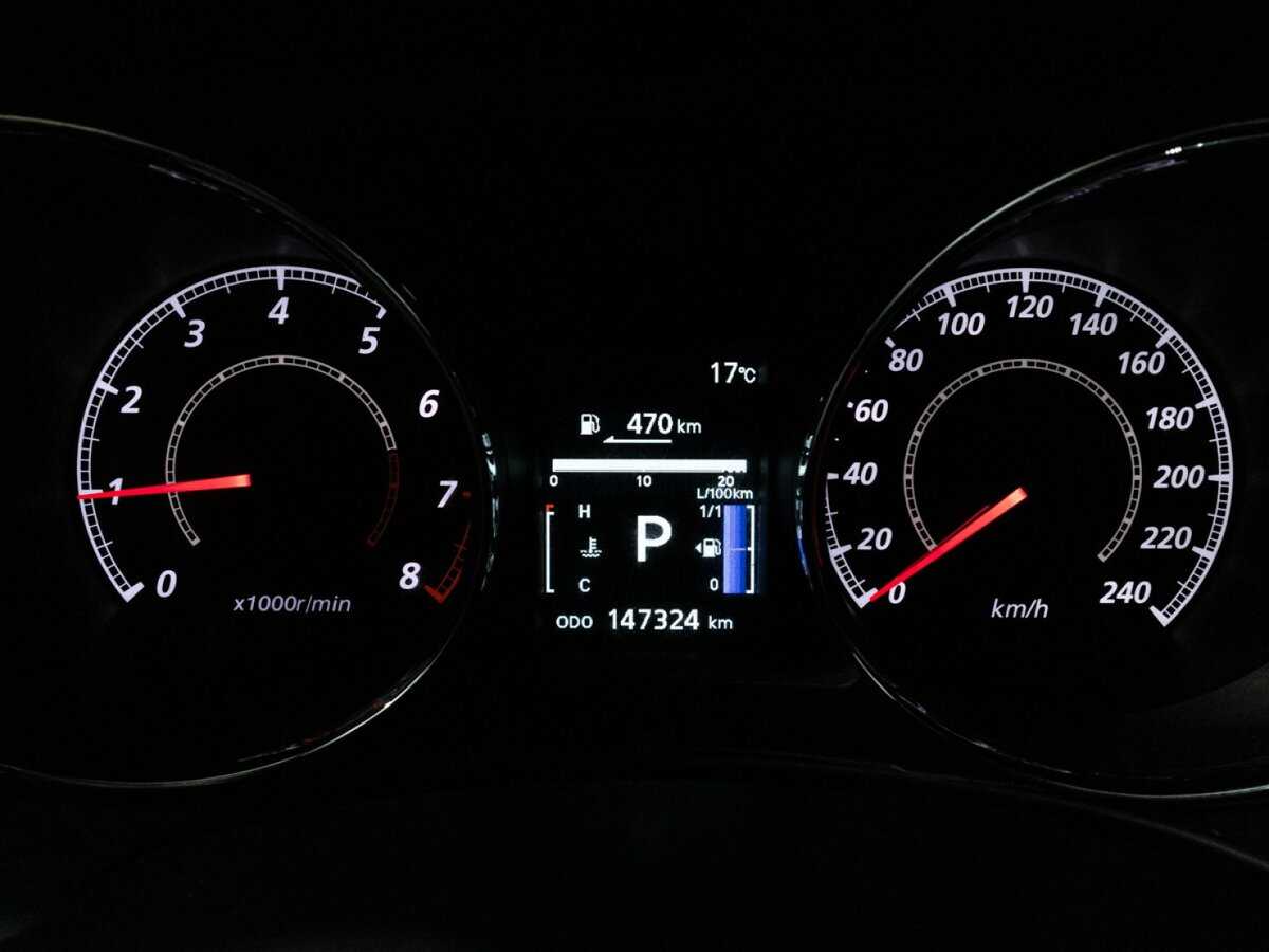 Купить Mitsubishi ASX с пробегом. Фото: #11