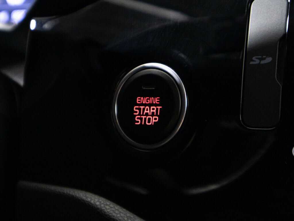 Купить Kia Rio с пробегом. Фото: #19