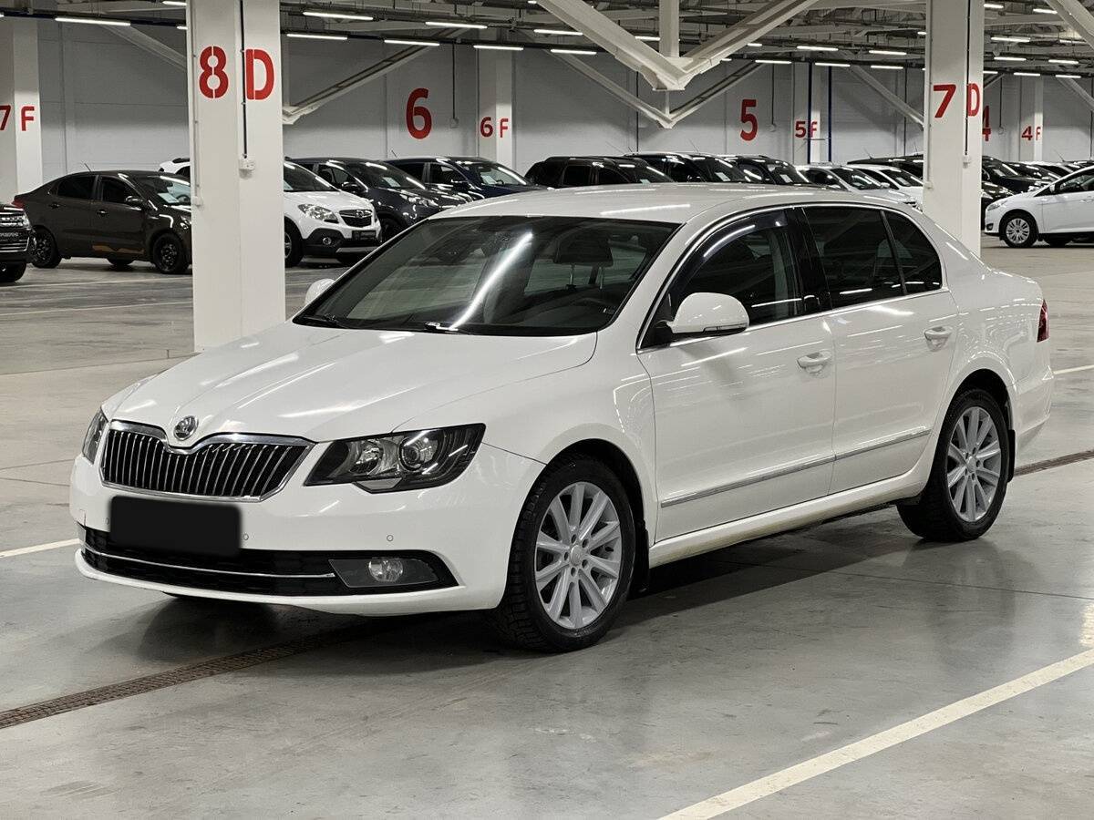 Купить Skoda Superb с пробегом. Посмотреть фото