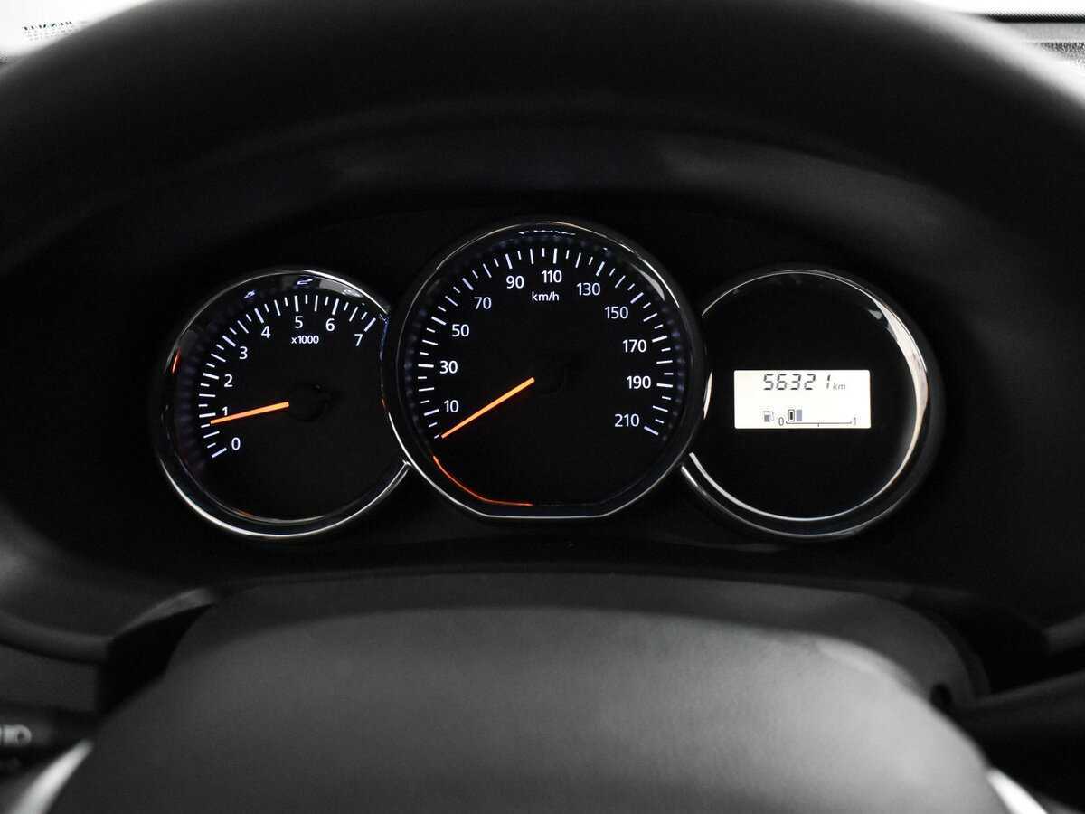 Купить Renault Logan с пробегом. Фото: #18