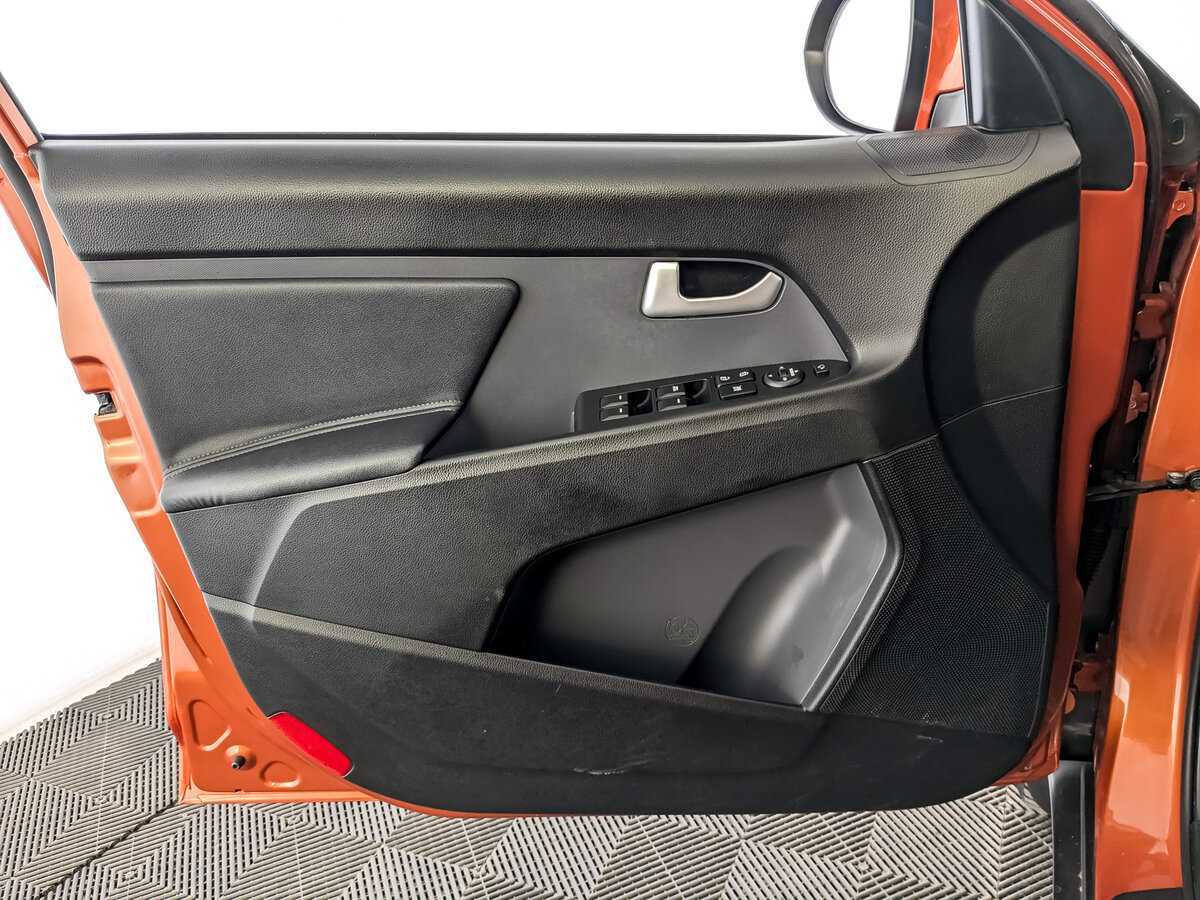 Купить Kia Sportage с пробегом. Фото: #18