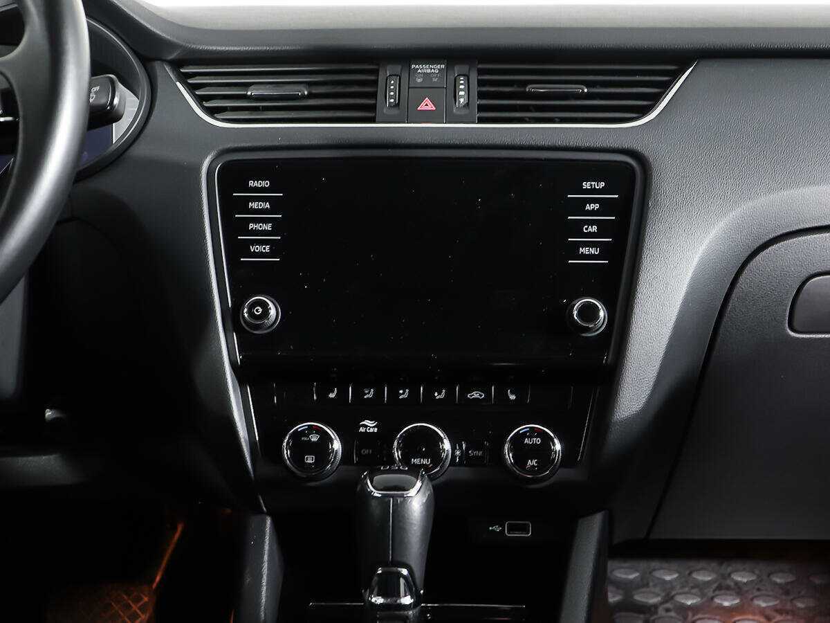 Купить Skoda Octavia с пробегом. Фото: #11