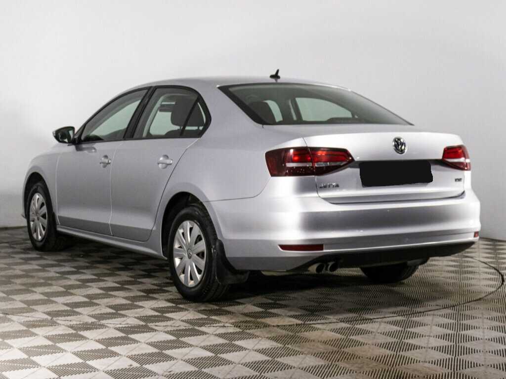 Купить Volkswagen Jetta с пробегом. Фото: #6