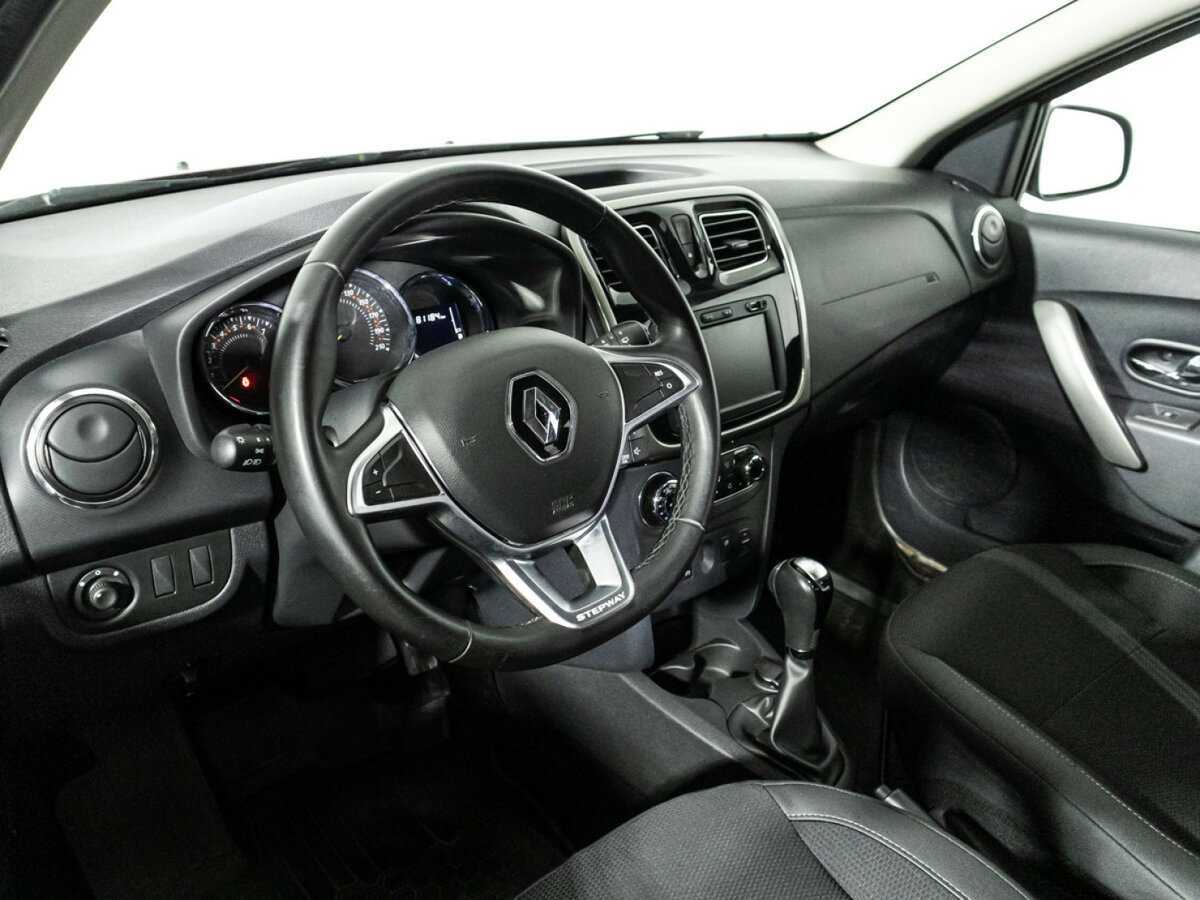 Купить Renault Sandero с пробегом. Фото: #10