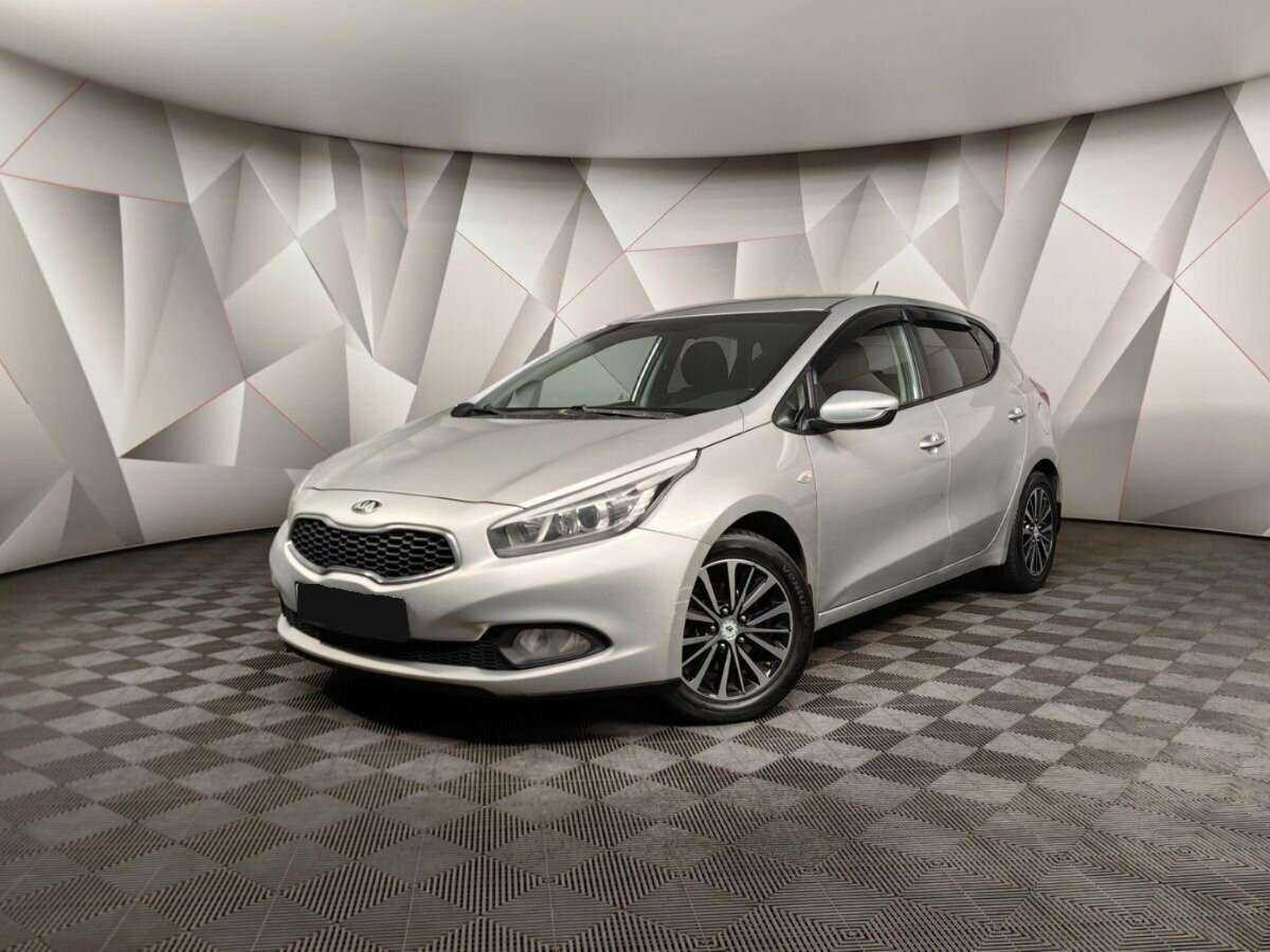 Купить Kia Ceed с пробегом. Фото: #0