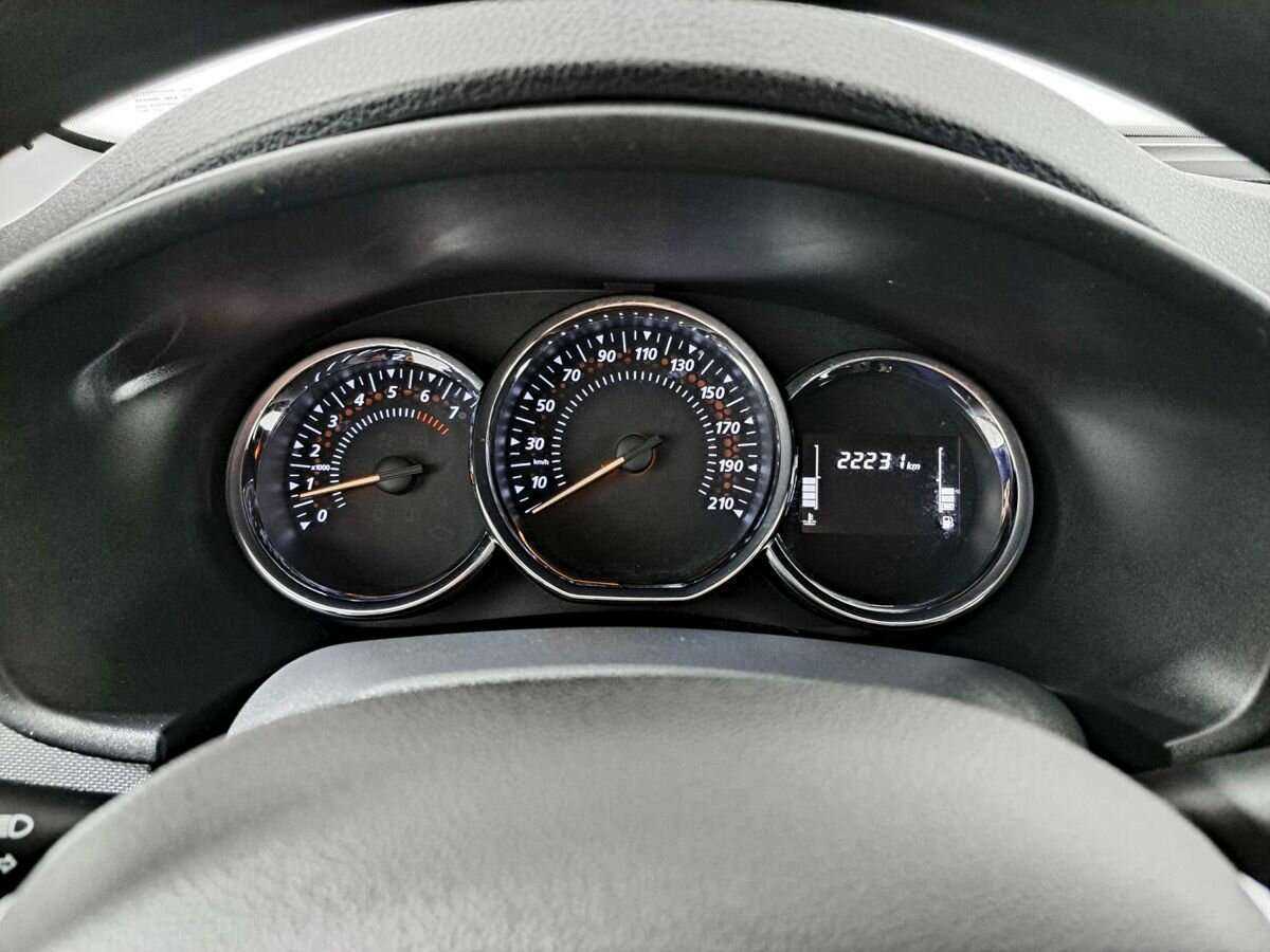 Купить Renault Sandero с пробегом. Фото: #10