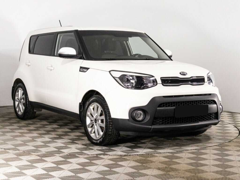 Купить Kia Soul с пробегом. Фото: #2