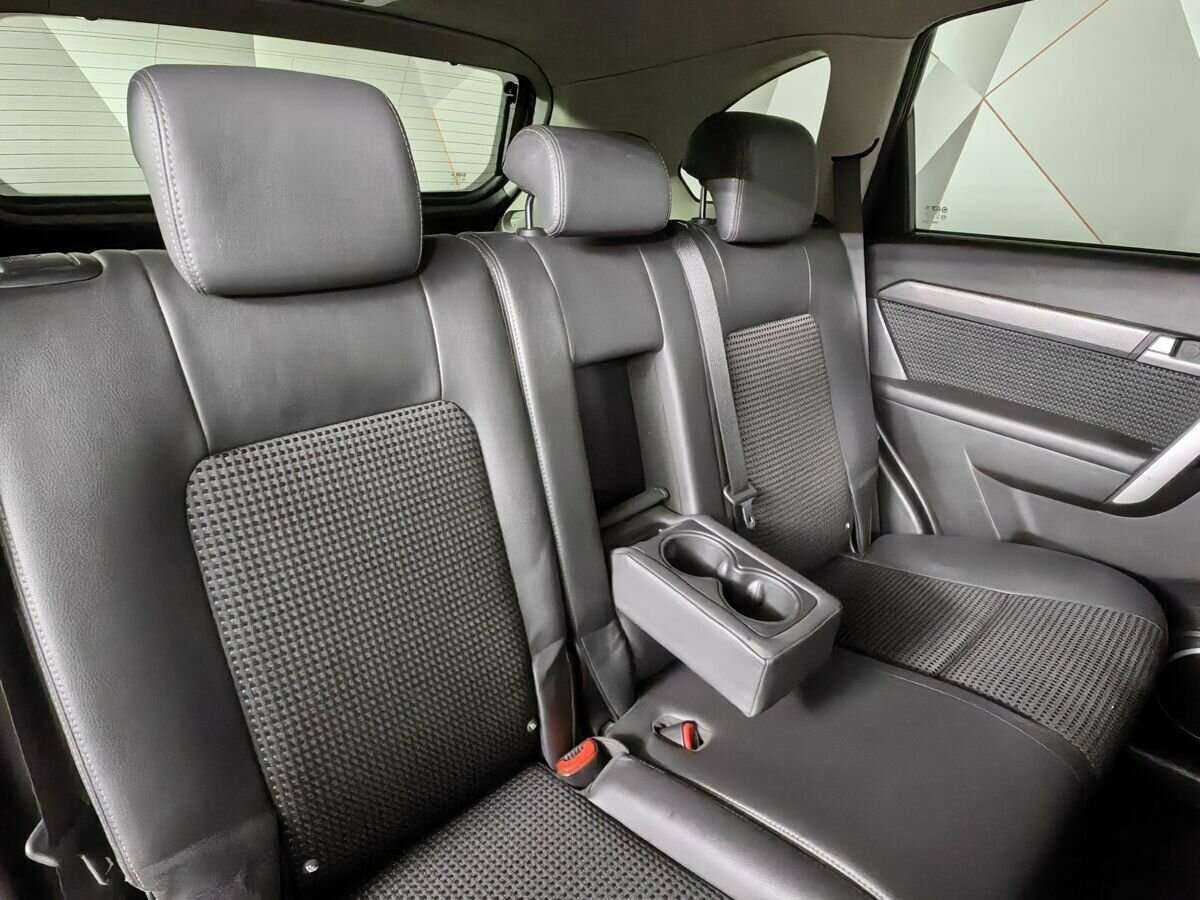Купить Chevrolet Captiva с пробегом. Фото: #12