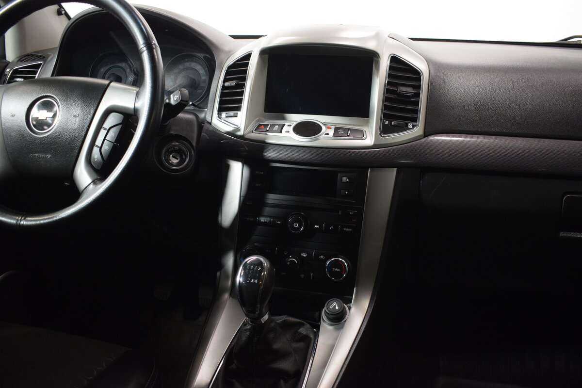 Купить Chevrolet Captiva с пробегом. Фото: #11
