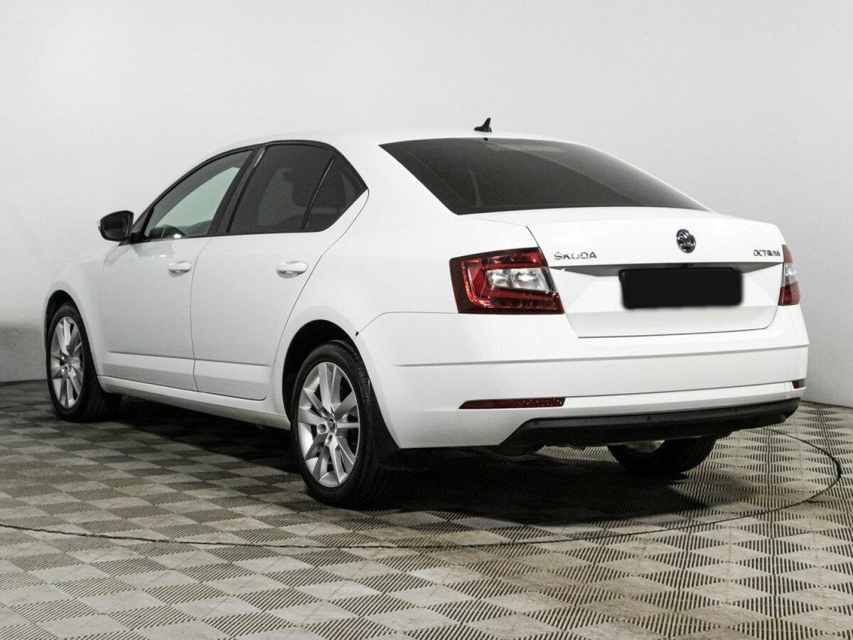 Купить Skoda Octavia с пробегом. Фото: #6