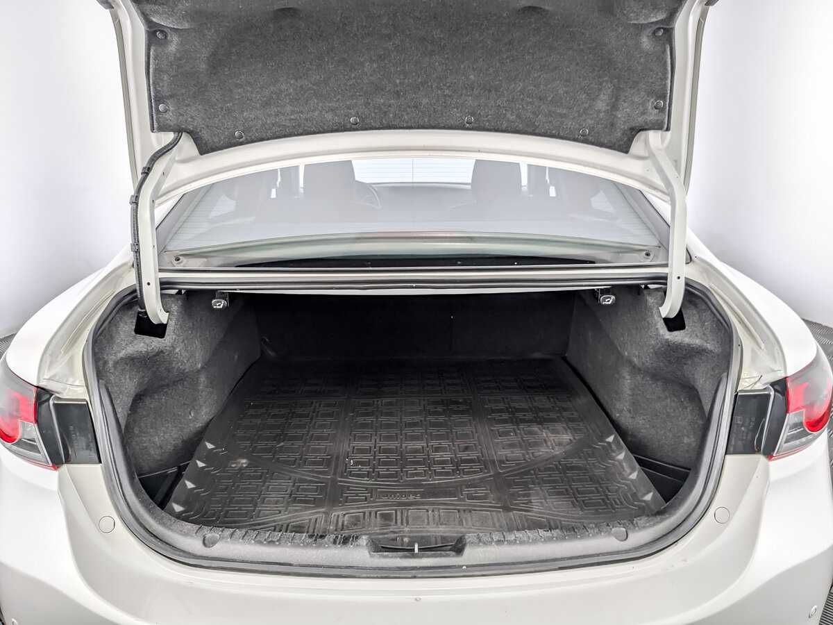Купить Mazda 6 с пробегом. Фото: #9