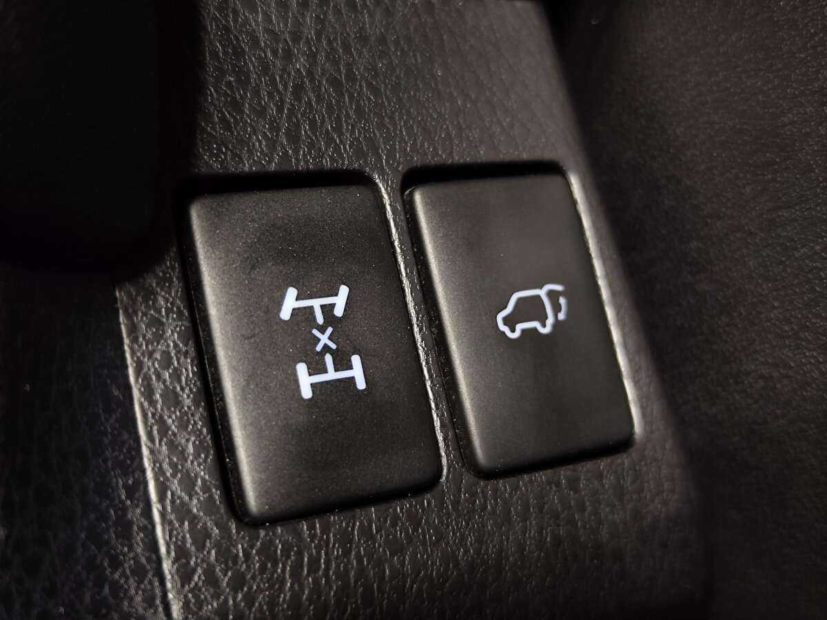 Купить Toyota RAV4 с пробегом. Фото: #19