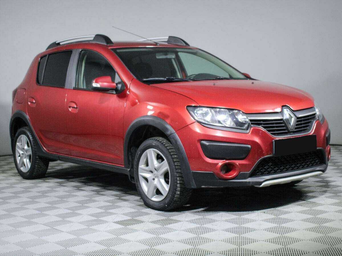 Купить Renault Sandero с пробегом. Фото: #2