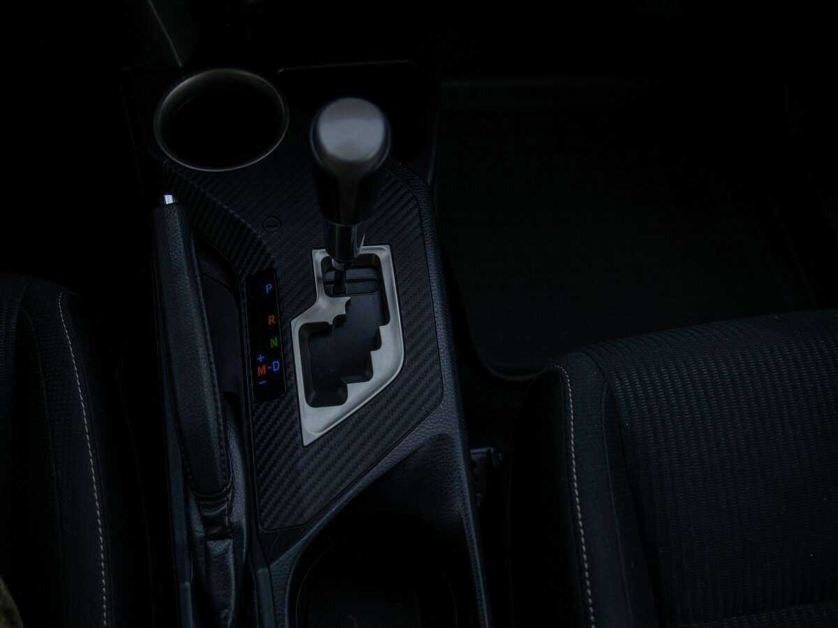 Купить Toyota RAV4 с пробегом. Фото: #17