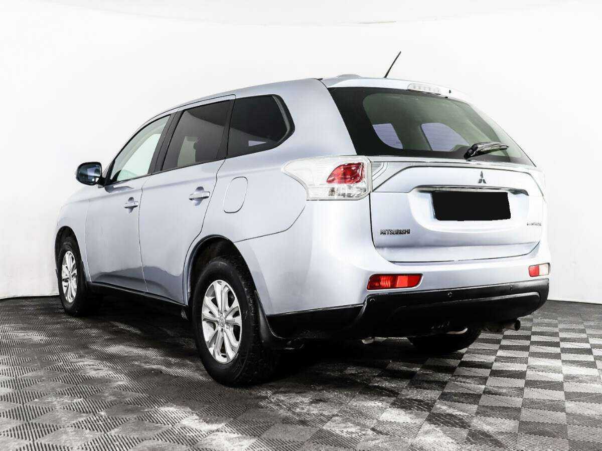Купить Mitsubishi Outlander с пробегом. Фото: #6